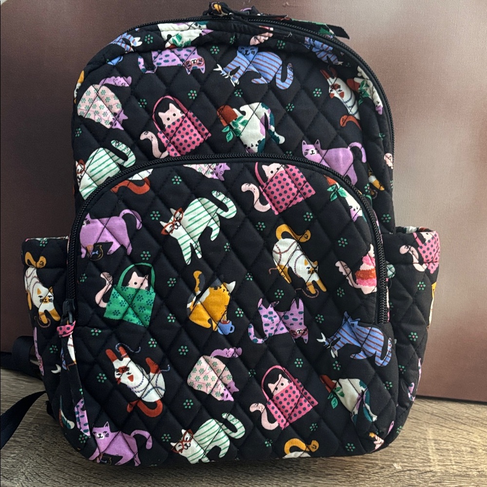 VB Small Backpack - Cats NWT - Picture 6 of 6